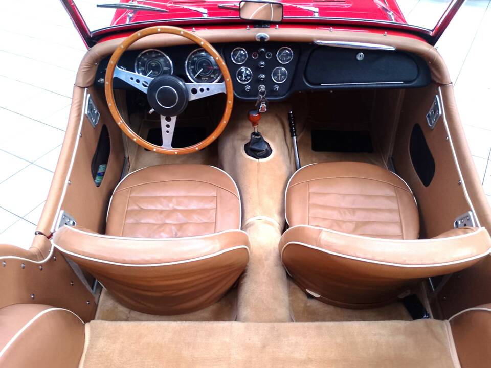 Image 29/50 of Triumph TR 3B (1962)