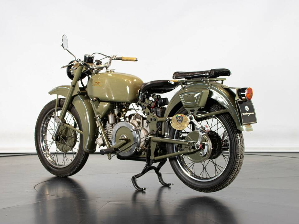 Image 2/50 of Moto Guzzi DUMMY (1963)