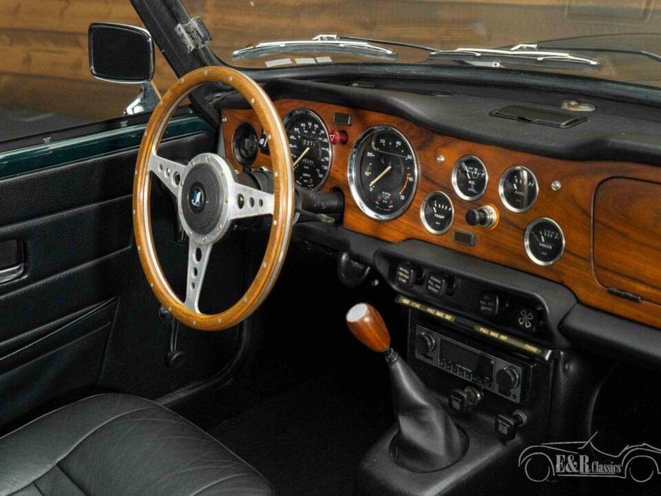 Immagine 7/19 di Triumph TR 6 (1976)