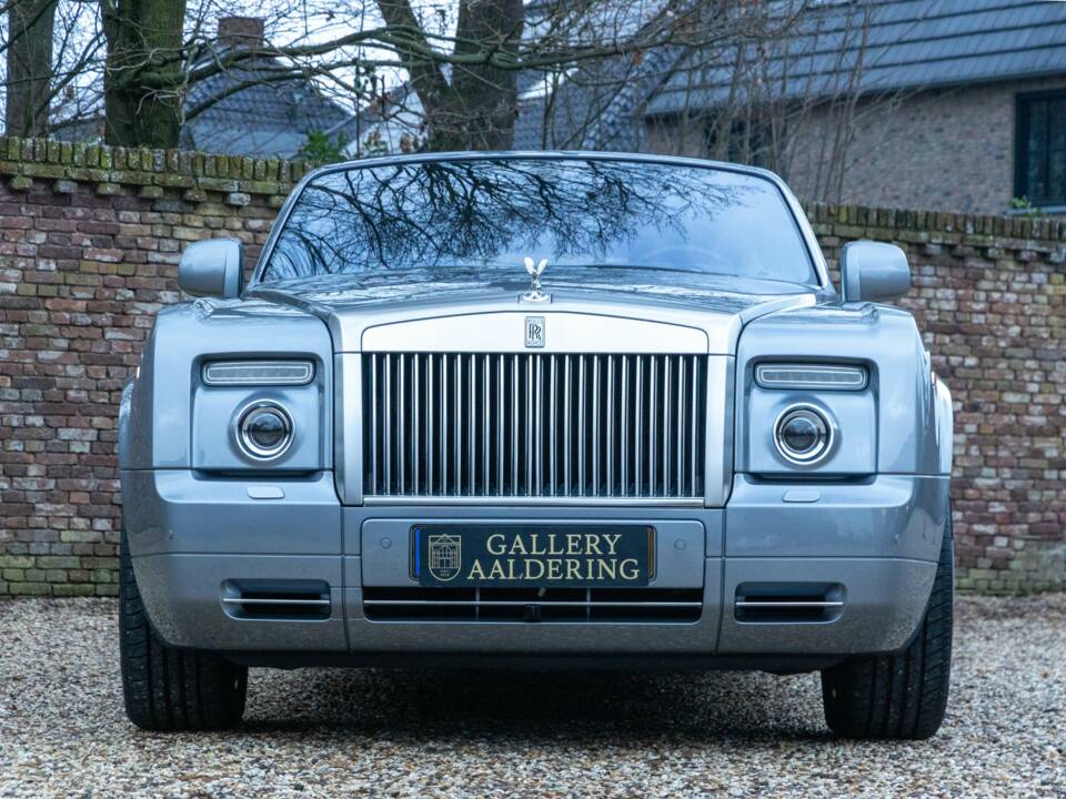 Bild 18/50 von Rolls-Royce Phantom DHC (2009)