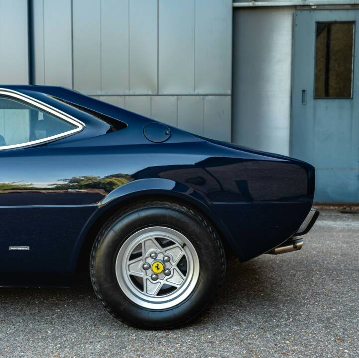 Image 8/50 of Ferrari Dino 308 GT4 (1977)