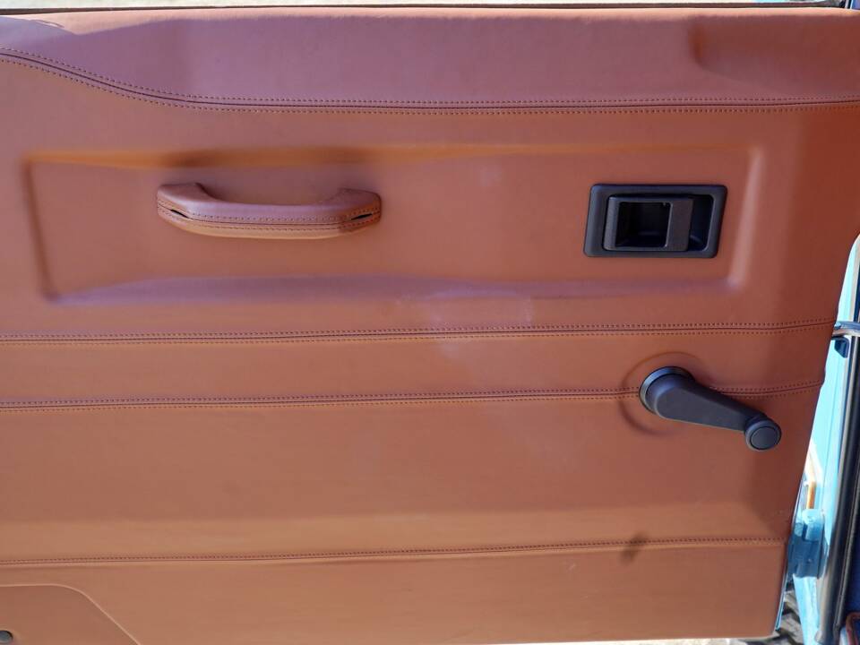 Imagen 21/33 de Land Rover Defender 110 (1994)