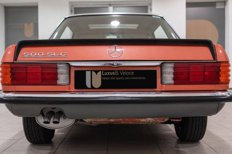 Image 28/89 of Mercedes-Benz 500 SLC (1980)