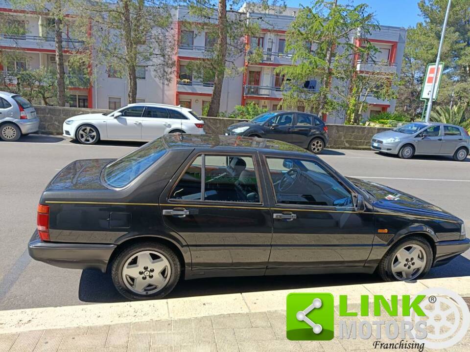 Image 5/10 of Lancia Thema 8.32 (1988)
