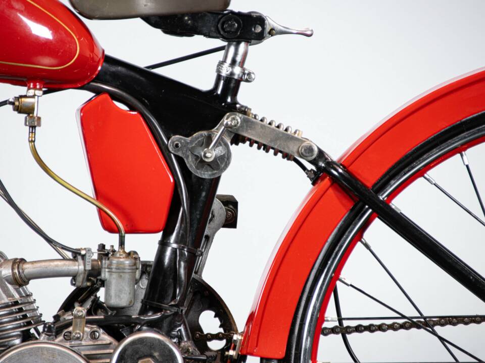 Immagine 24/50 di Ducati DUMMY (1954)