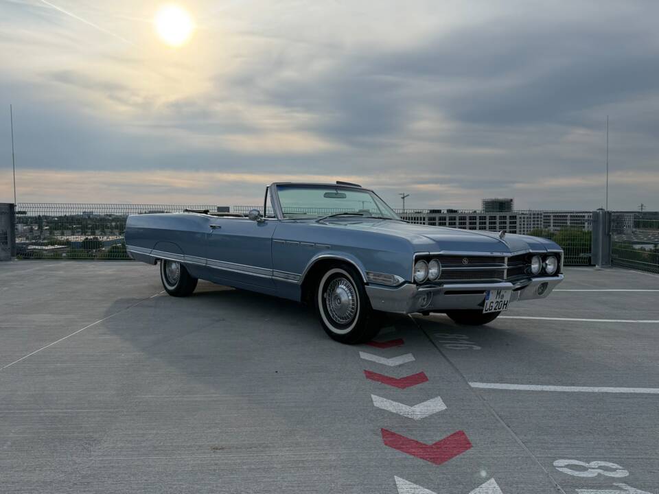 Afbeelding 1/28 van Buick Electra 225 Custom (1965)