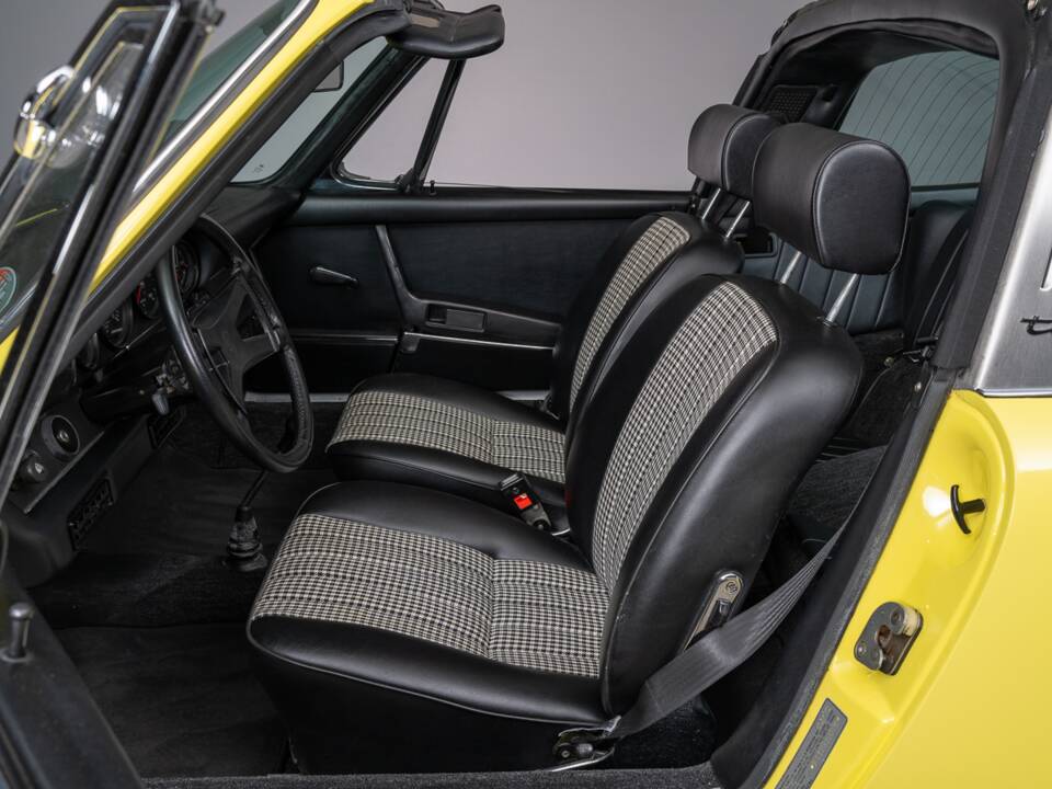 Bild 31/45 von Porsche 911 2.4 S "Ölklappe" (1972)