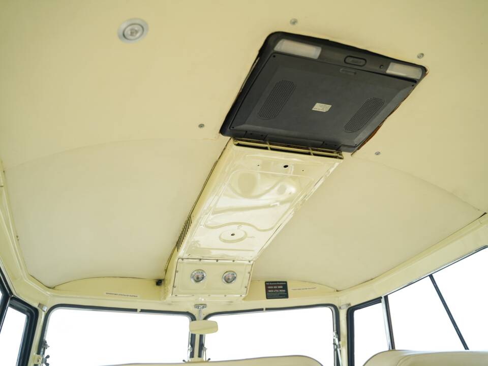 Image 39/50 of Volkswagen T1 Kombi (1964)