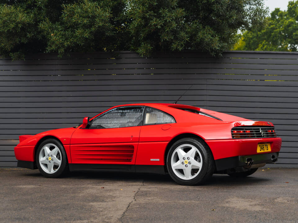 Image 2/62 de Ferrari 348 TB (1990)