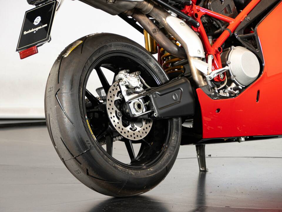 Image 10/50 of Ducati DUMMY (2004)