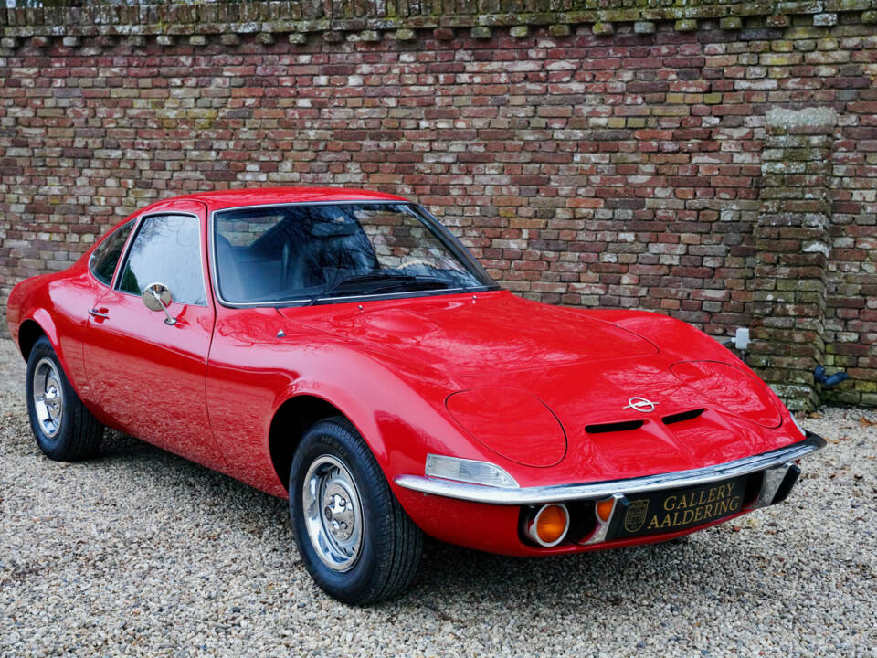 Image 24/30 of Opel GT 1900 (1972)