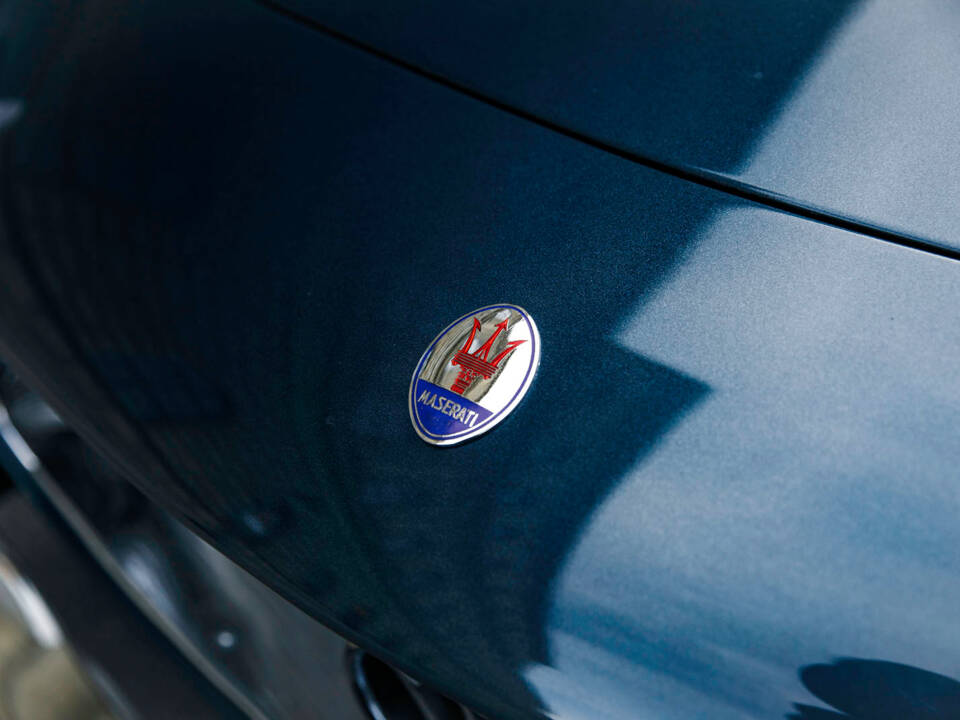 Image 49/58 of Maserati 3500 GTI Touring (1963)