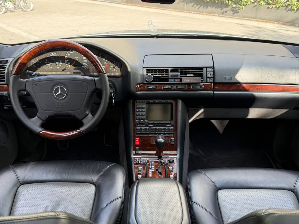 Bild 16/46 von Mercedes-Benz S 600 lang (1996)