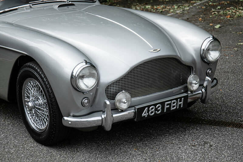 Image 8/50 of Aston Martin DB 2&#x2F;4 Mk III (1958)