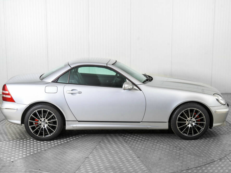 Bild 49/50 von Mercedes-Benz SLK 320 (2000)