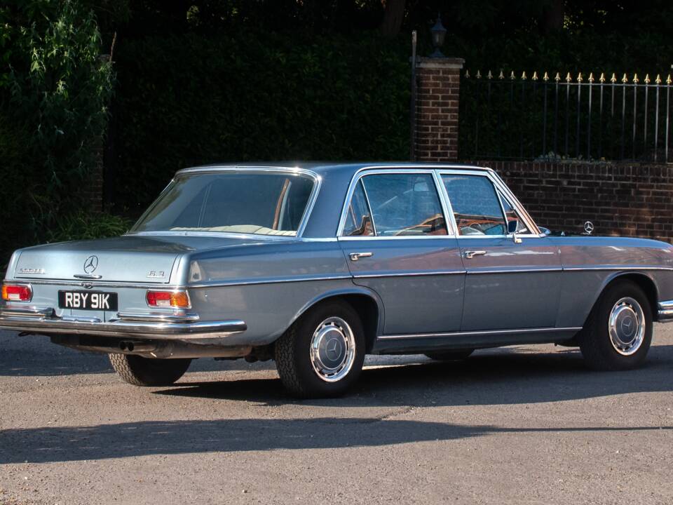 Bild 3/32 von Mercedes-Benz 300 SEL 6.3 (1972)