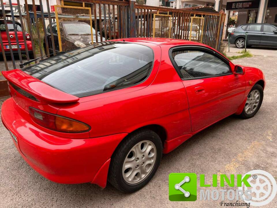 Immagine 4/10 di Mazda MX-3 1.8 (1993)