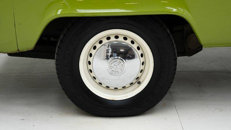 Image 10/15 of Volkswagen T2b Westfalia (1979)