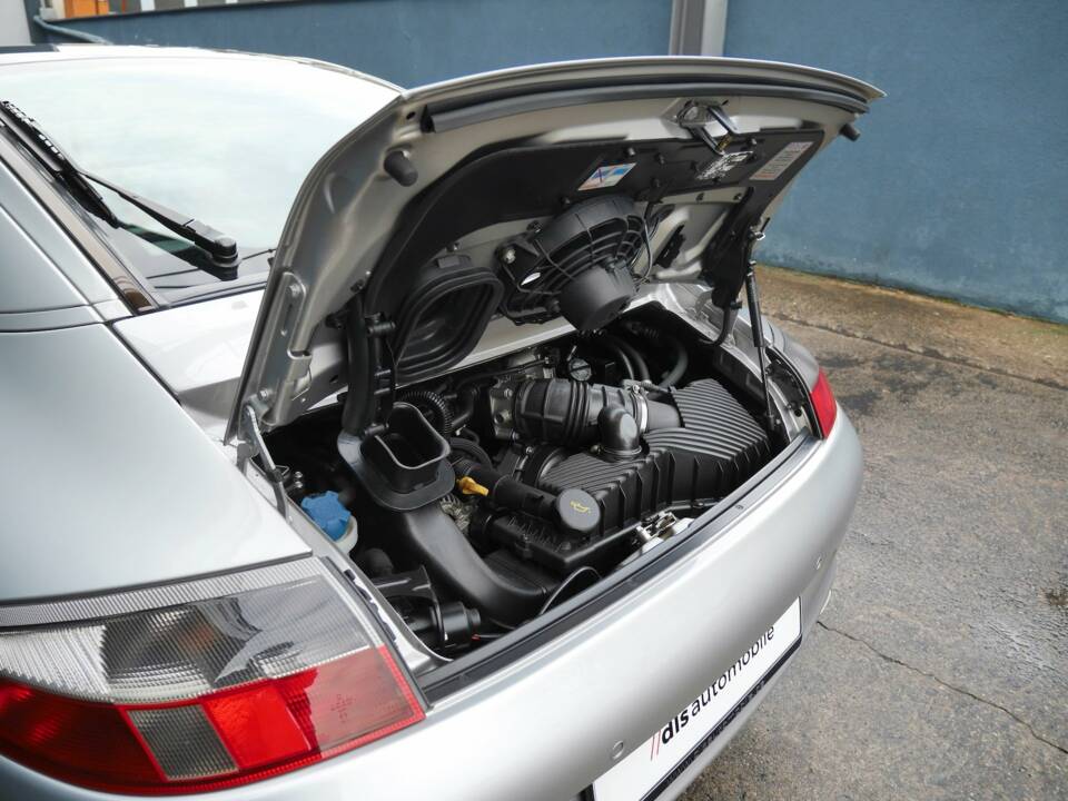 Bild 28/50 von Porsche 911 Carrera (2004)