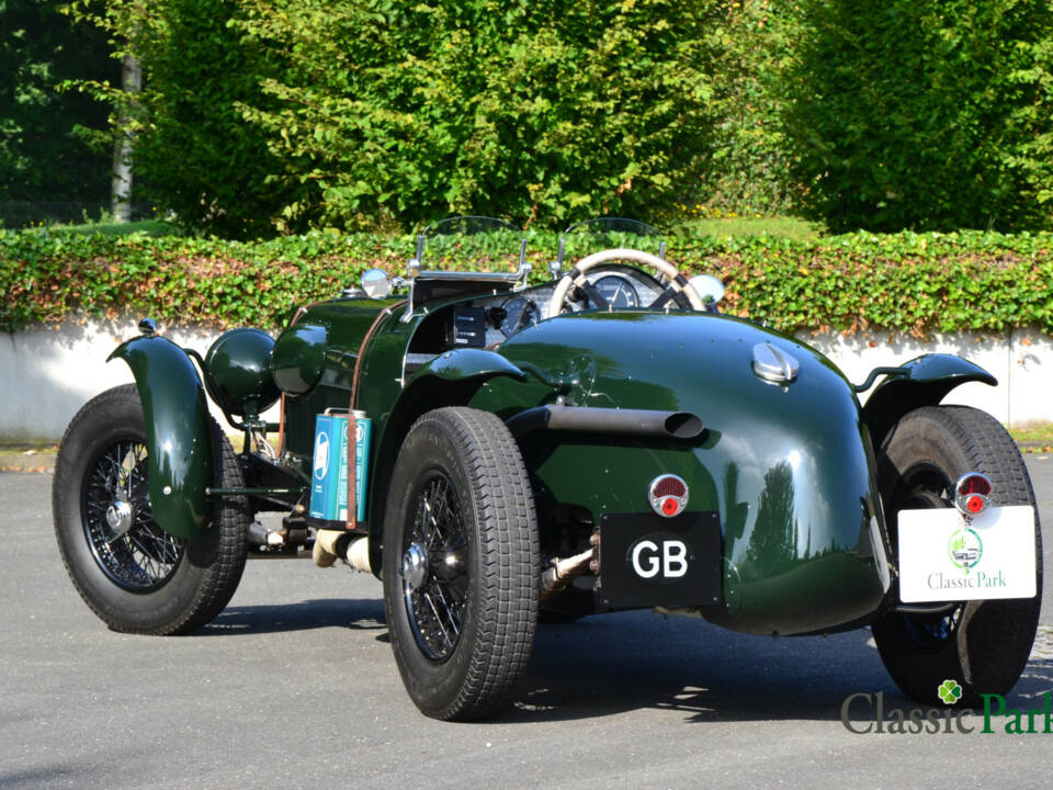 Image 3/50 of Alvis 12 &#x2F; 70 Special (1937)