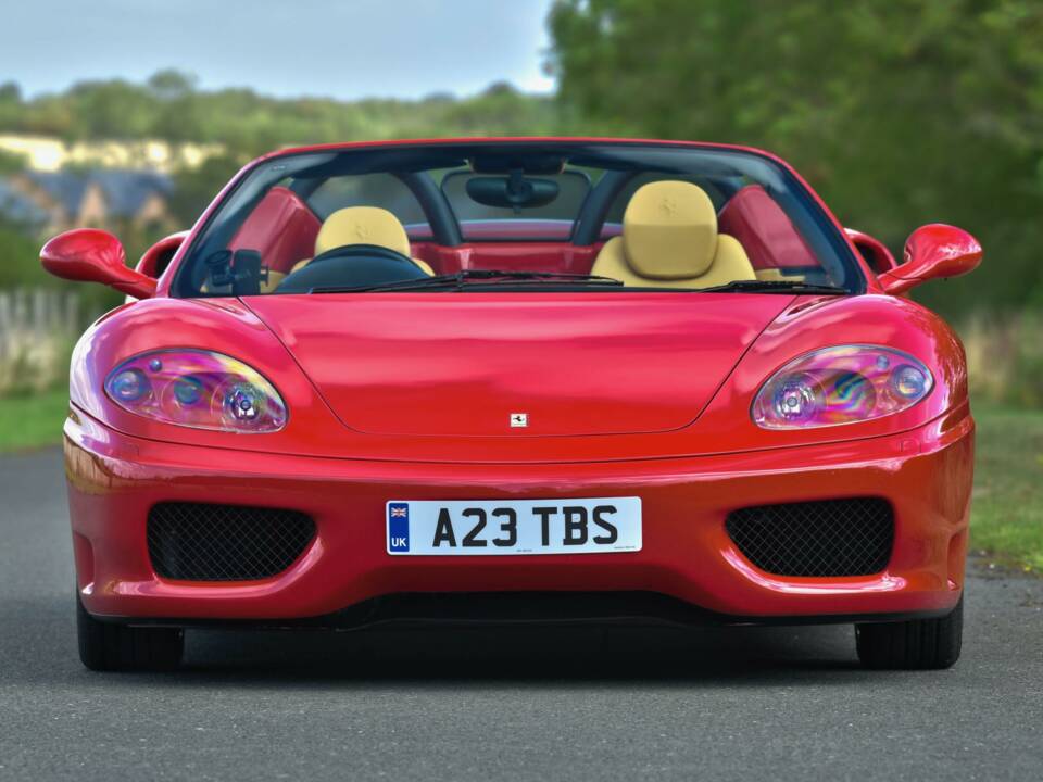 Imagen 2/50 de Ferrari 360 Spider (2003)