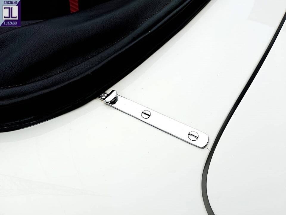 Bild 12/52 von Alfa Romeo 1750 Spider (1969)