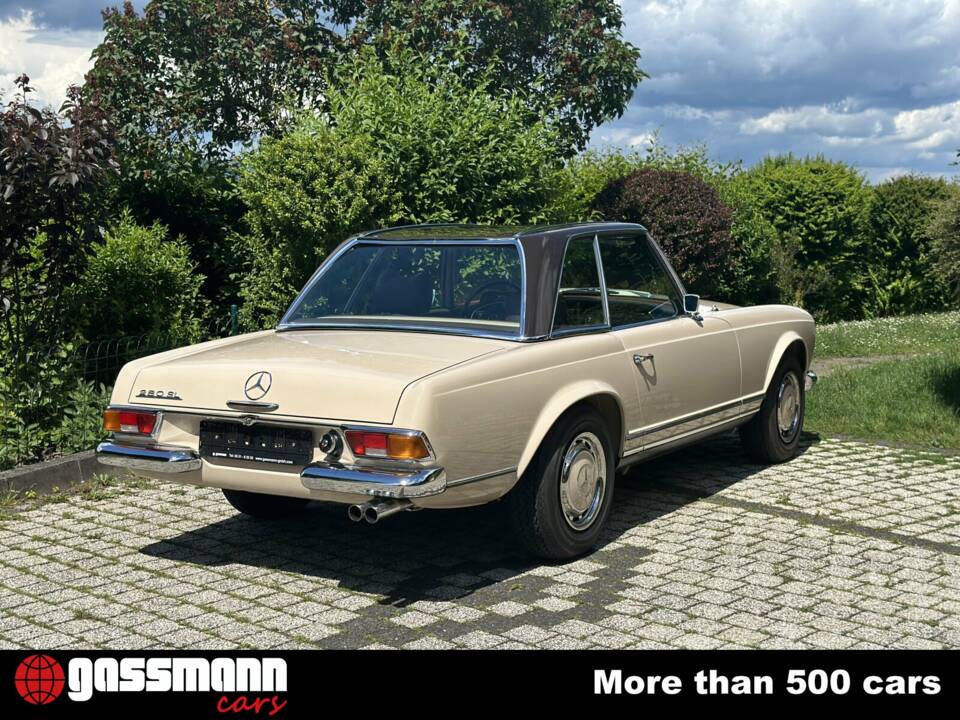 Bild 3/15 von Mercedes-Benz 280 SL (1969)