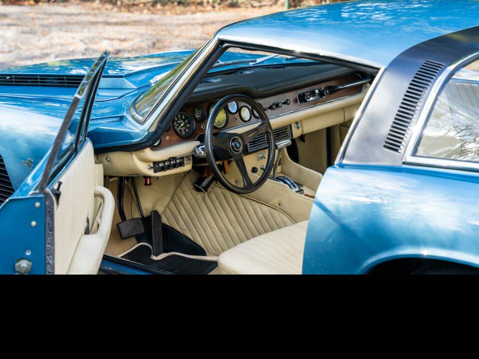 Image 7/23 of ISO Grifo (1973)