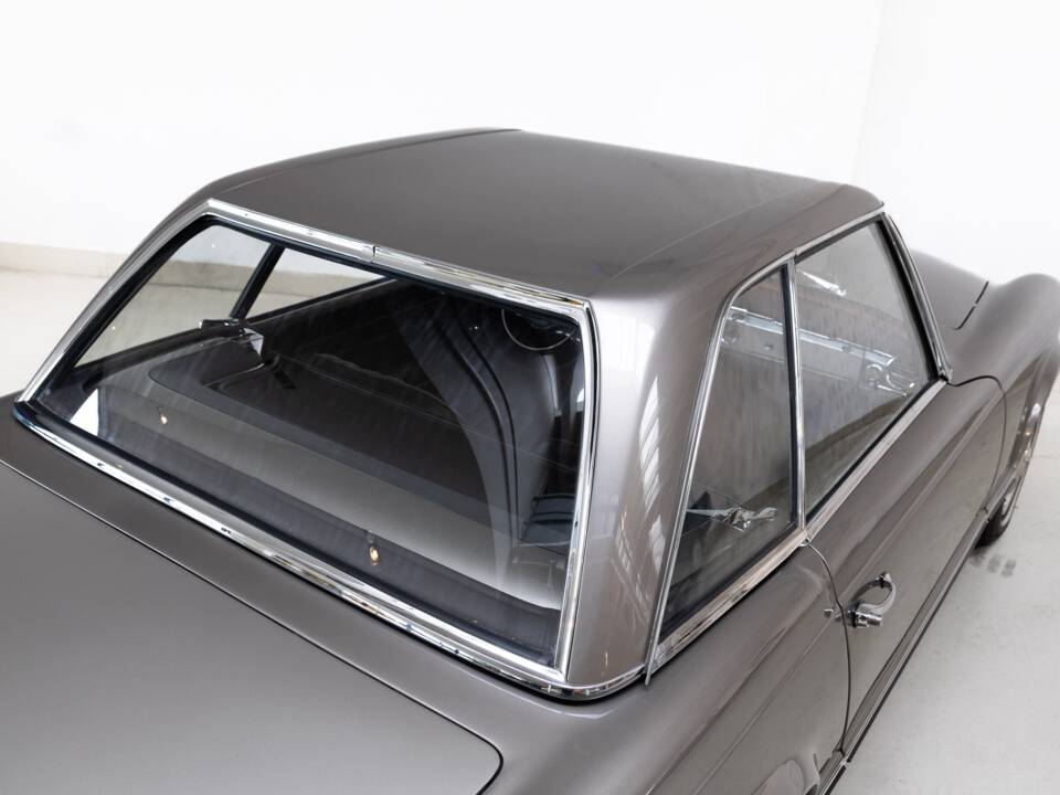 Image 31/35 de Mercedes-Benz 230 SL (1966)