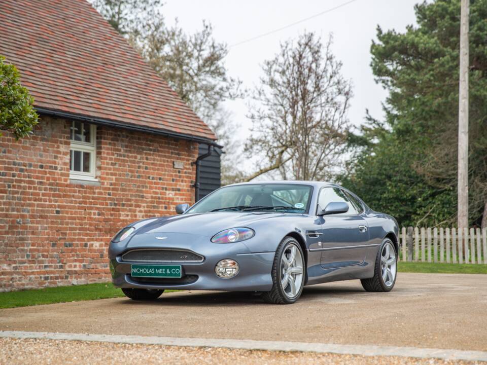Image 15/74 of Aston Martin DB 7 GT (2004)