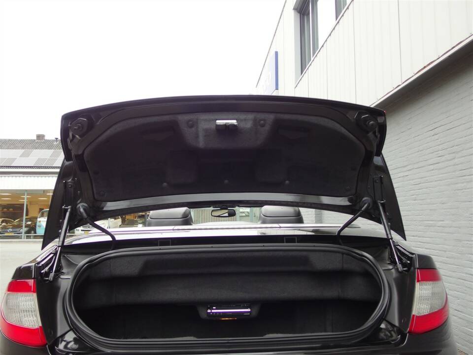 Immagine 58/93 di Maserati GranCabrio 4.7 (2010)