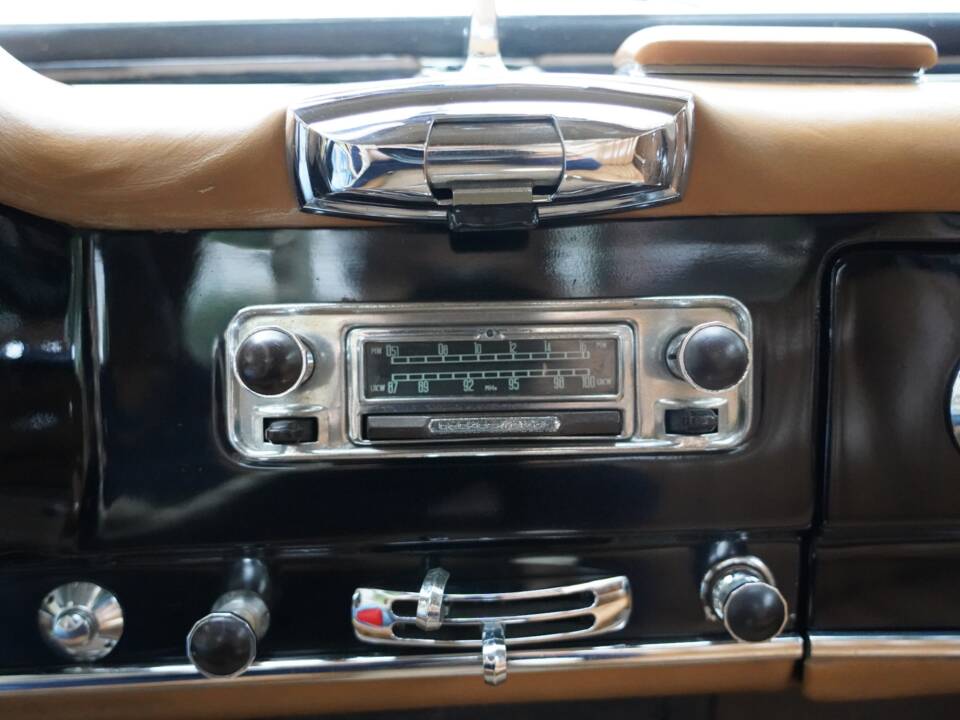 Bild 8/15 von Mercedes-Benz 190 SL (1959)
