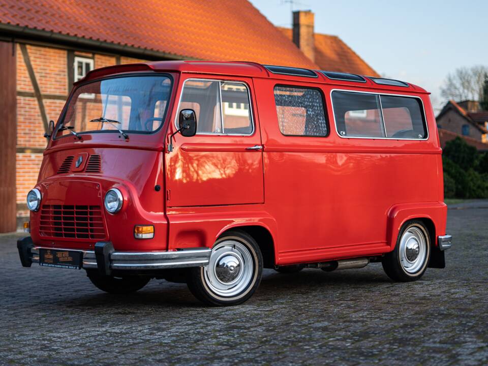 Image 1/52 of Renault Estafette (1977)