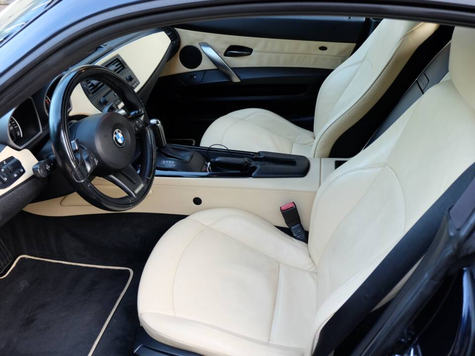 Immagine 14/40 di BMW Z4 Coupé 3.0si (2007)