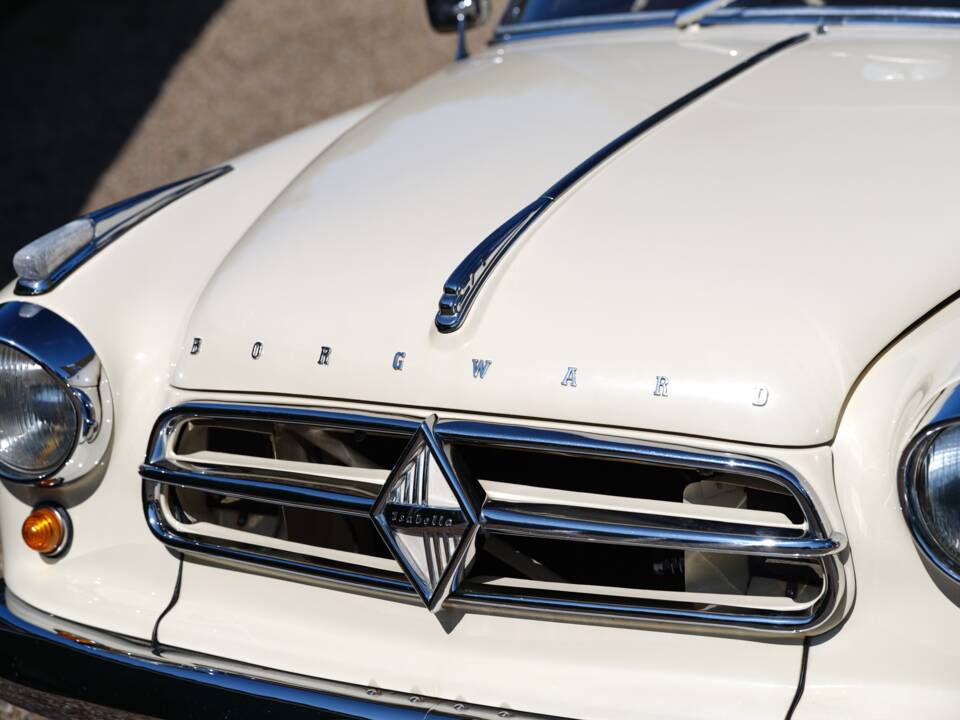 Immagine 11/50 di Borgward Isabella TS (1961)