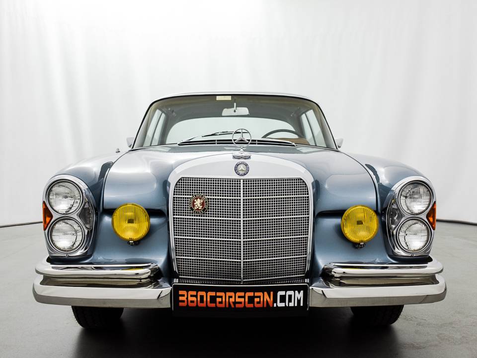 Bild 3/31 von Mercedes-Benz 250 SE (1967)