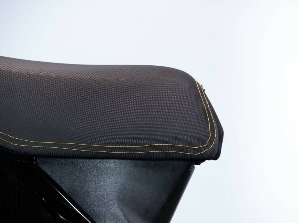 Immagine 28/50 di Honda DUMMY (1993)