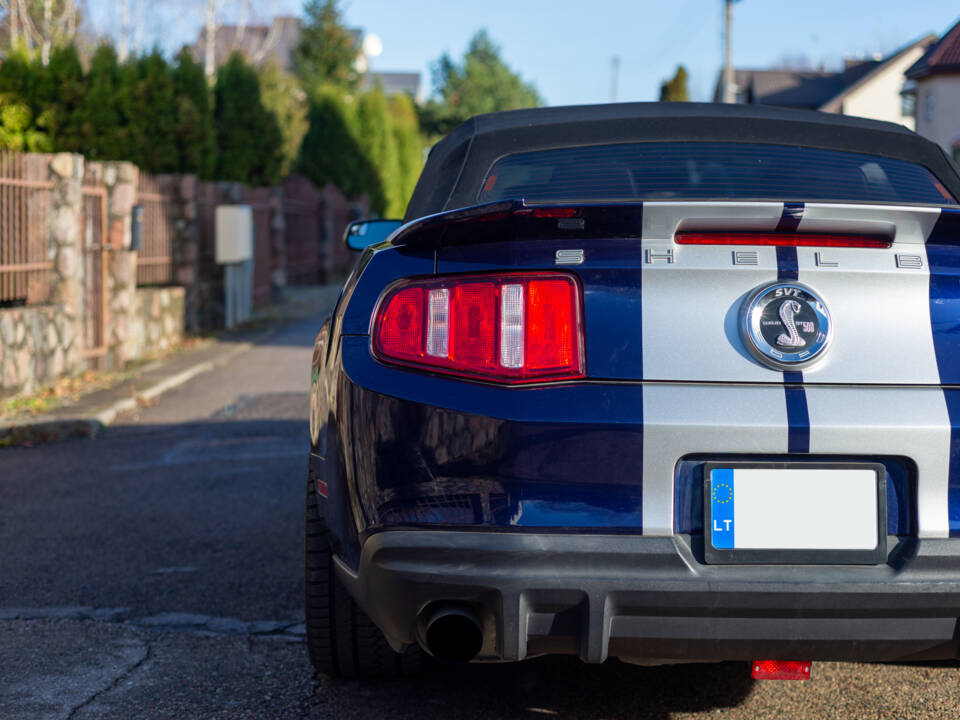 Image 12/99 of Ford Mustang Shelby GT 500 (2012)