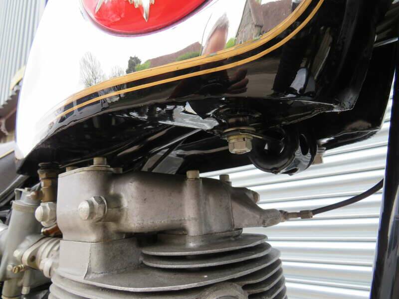 Image 18/45 of BSA DB 32 Gold Star (1959)