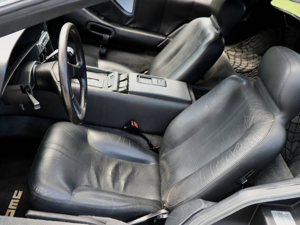 Immagine 11/50 di DeLorean DMC-12 (1981)