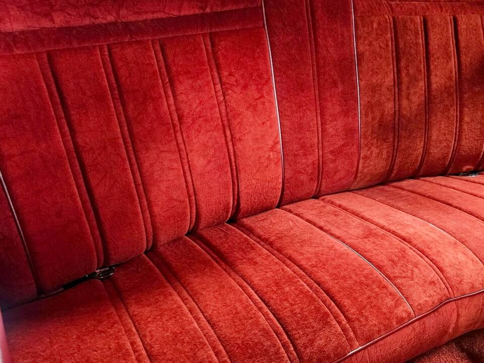 Immagine 17/20 di Oldsmobile Delta 88 Royale (1978)