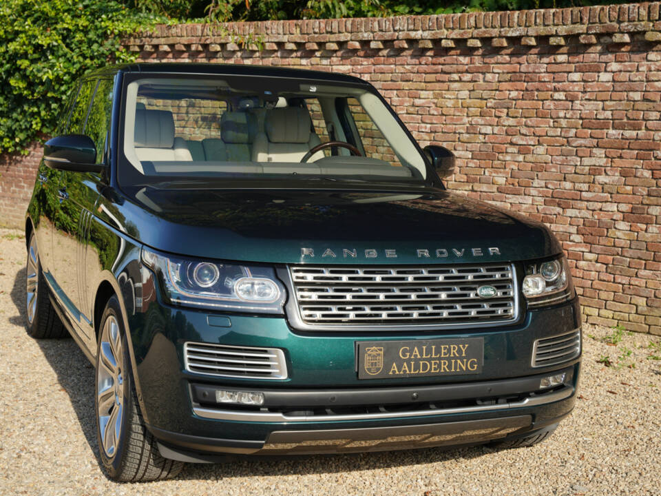 Image 44/50 de Land Rover Range Rover V8 SV Autobiography (2016)