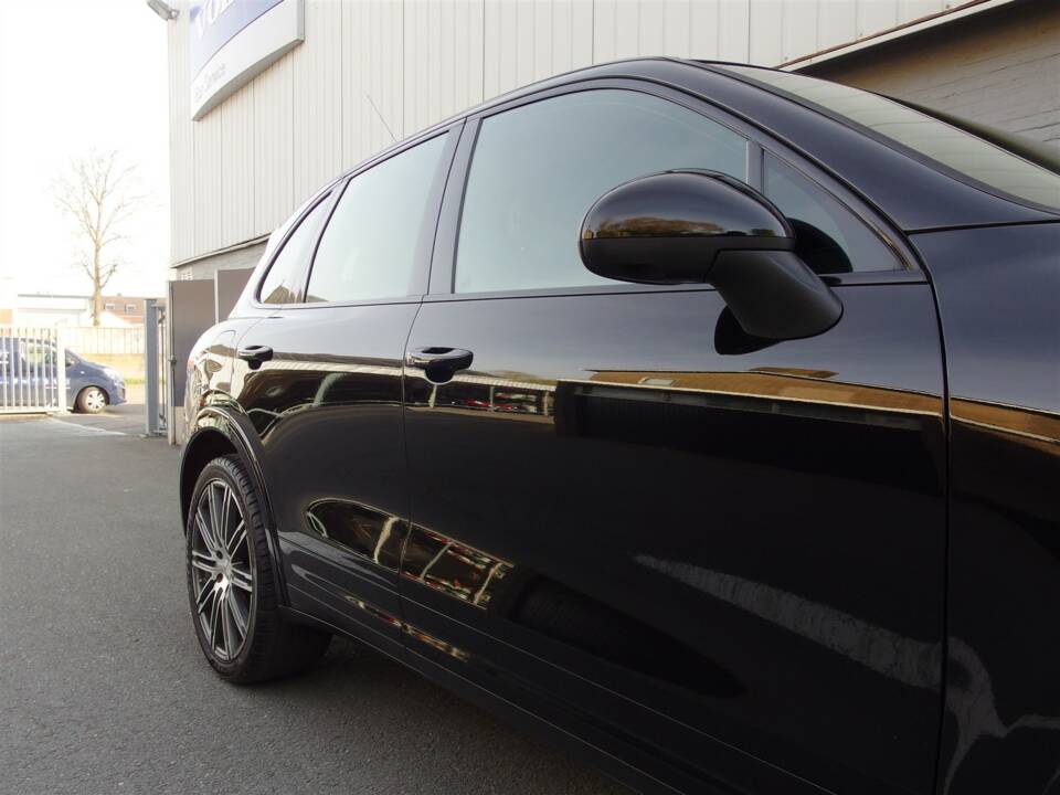 Imagen 23/97 de Porsche Cayenne Turbo (2011)