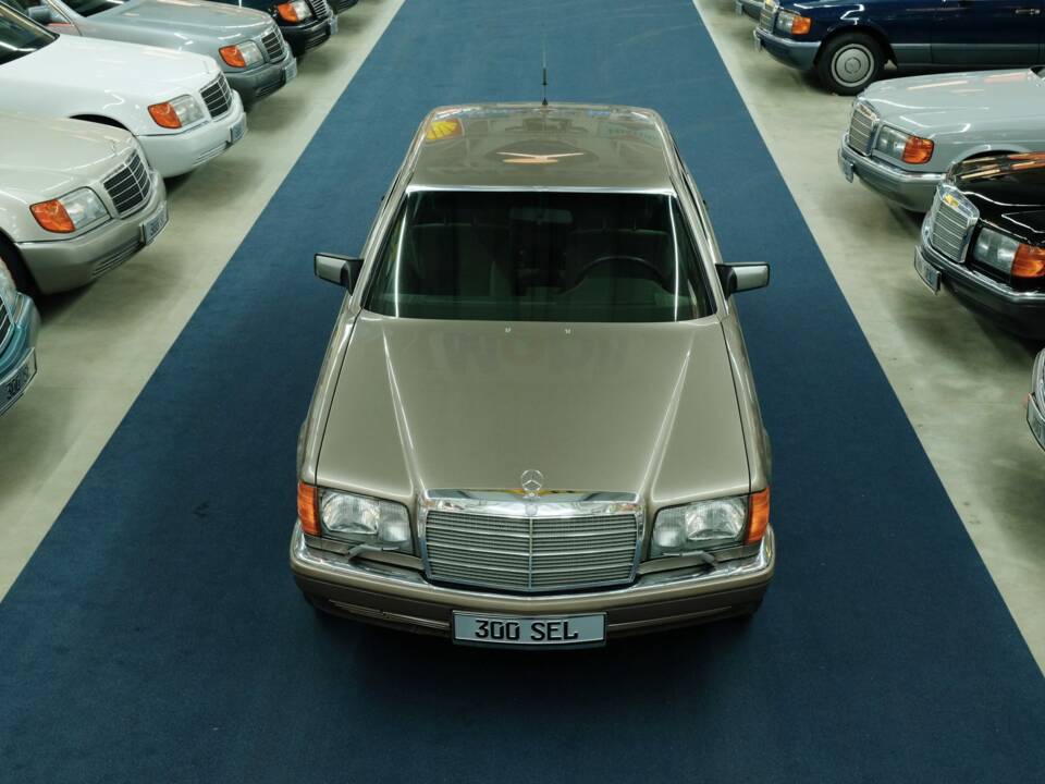 Bild 2/50 von Mercedes-Benz 300 SEL (1986)