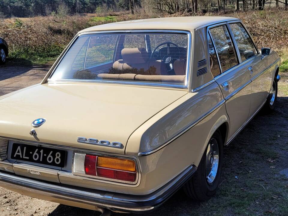 Bild 5/5 von BMW 2500 (1969)