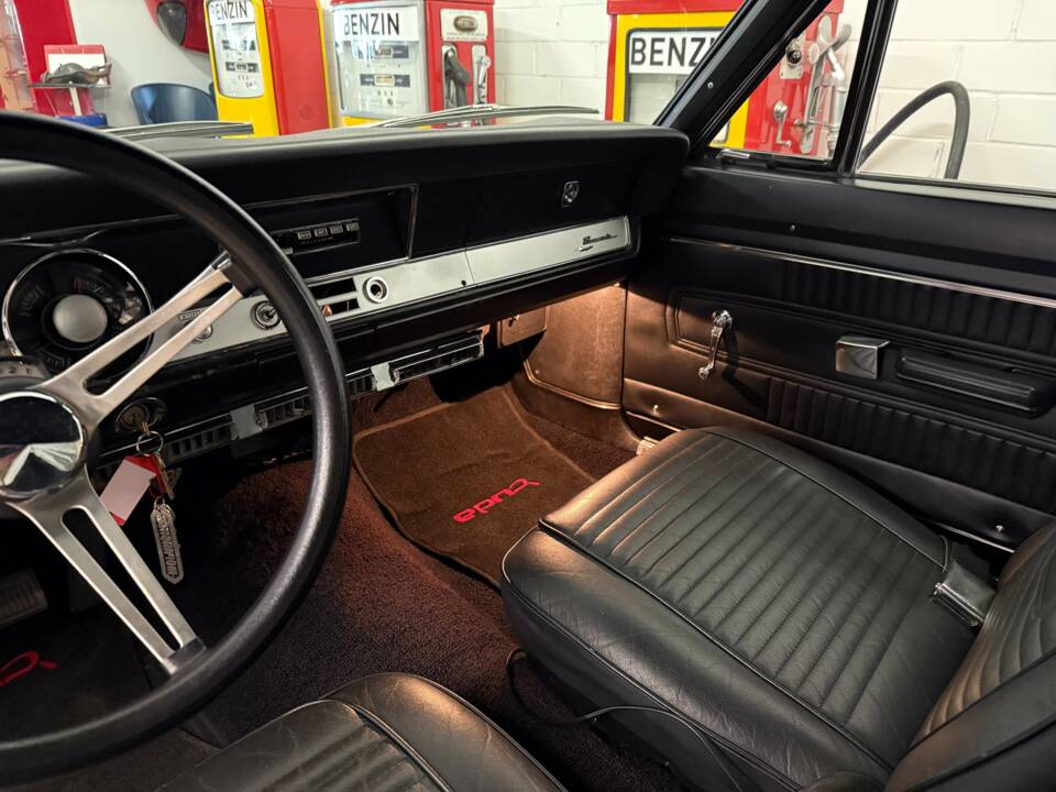 Image 12/18 de Plymouth Barracuda Fastback (1967)