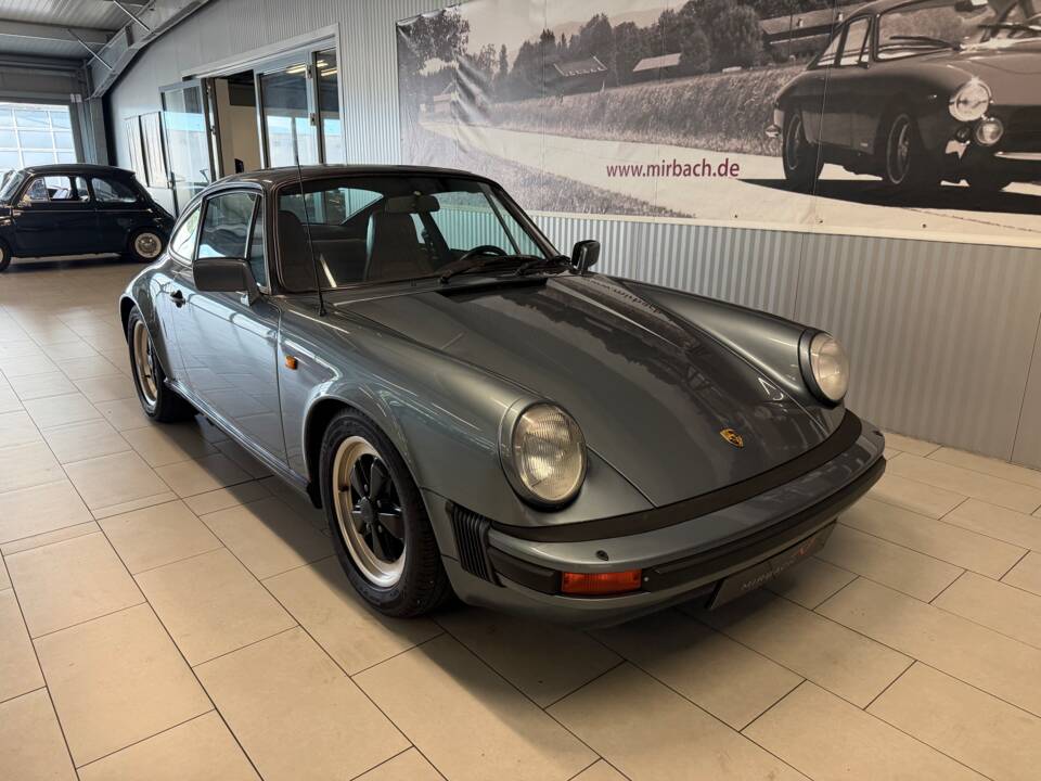 Image 7/18 de Porsche 911 SC 3.0 (1983)