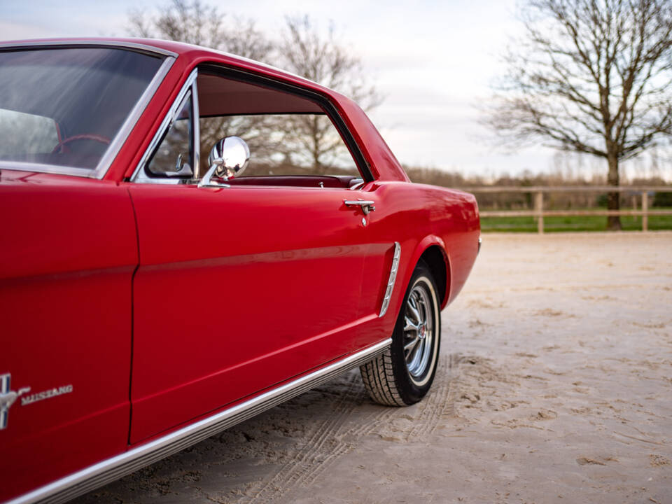 Image 19/50 of Ford Mustang 289 (1965)