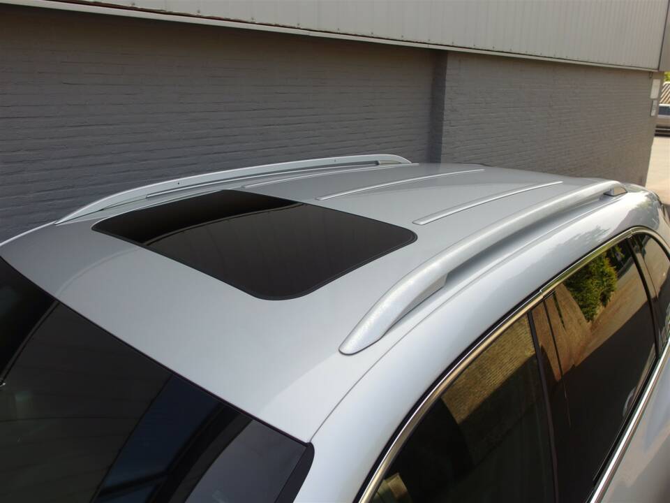 Image 41/98 of Porsche Cayenne S (2010)
