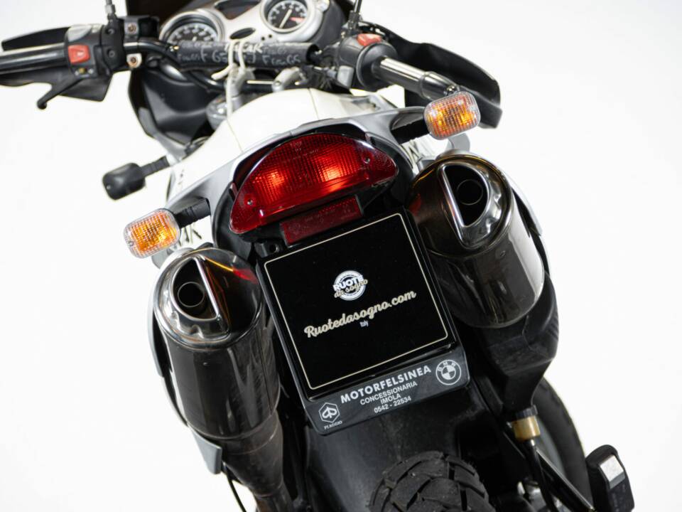 Bild 50/50 von BMW F 650 GS (2000)
